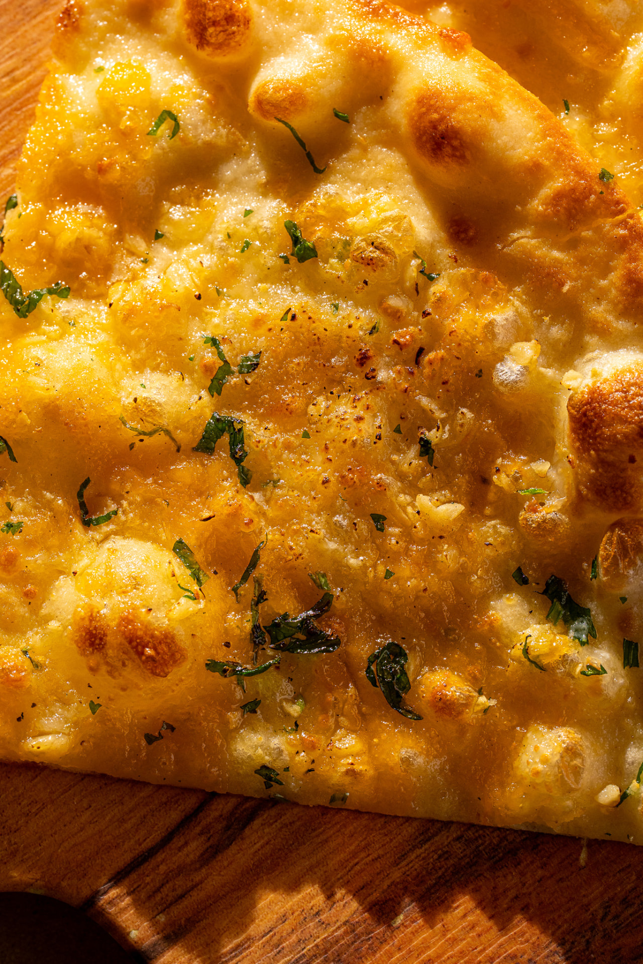 Garlic naan, macro