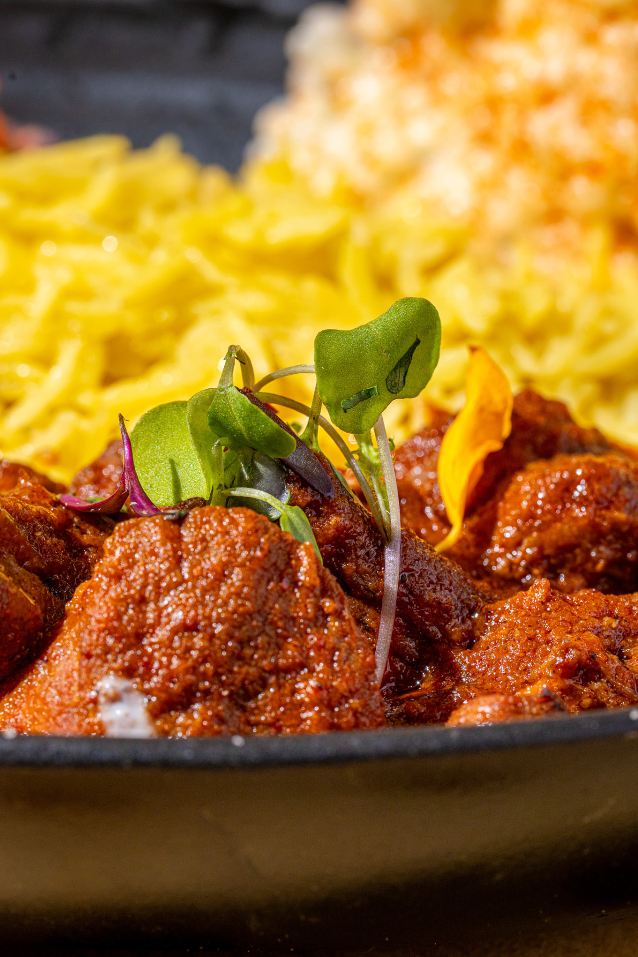 Lamb bowl with daal, protein close up