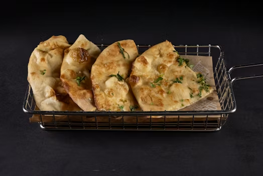 Sesame Onion Naan